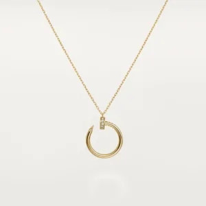 Juste un Clou pendant, diamonds